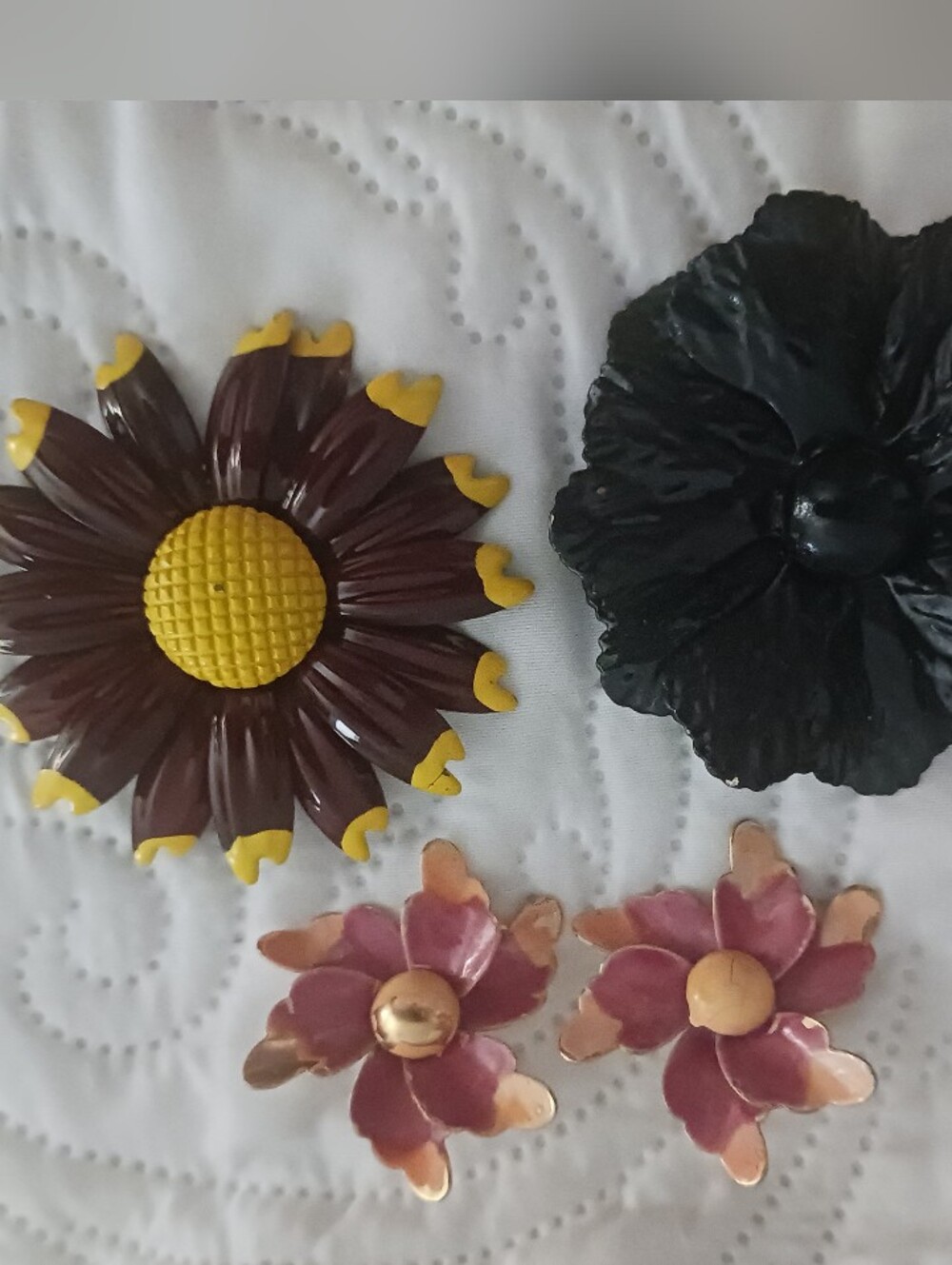 Vintage Floral Mix 2 Brooches & Clip-On Earring Set - Yellow, Brown, Black, Pink